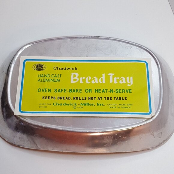 Give Us This Day Our Daily Bread Hand Cast Aluminum Bread Tray Vintage 1977 New - Picture 4 of 7